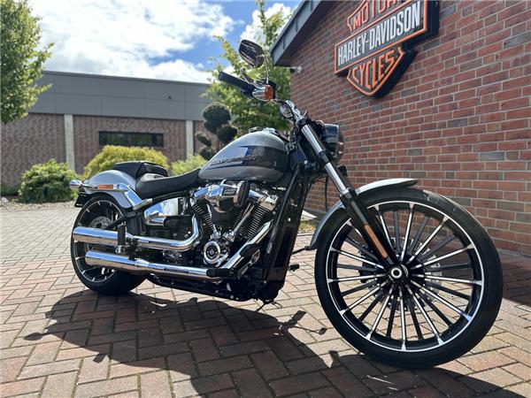 FXBR Softail Breakout 117 