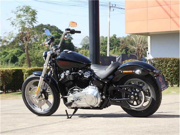 2023 Softail Standard