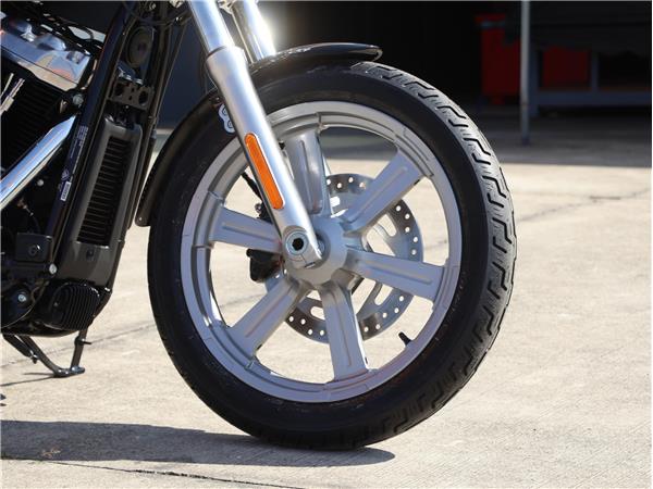 2023 Softail Standard