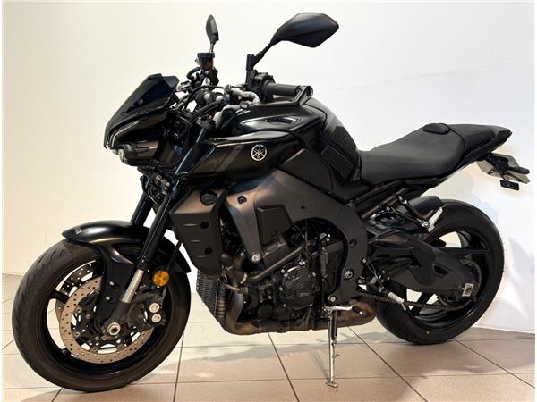 2023 YAMAHA MT-10