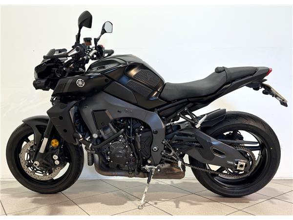 2023 YAMAHA MT-10