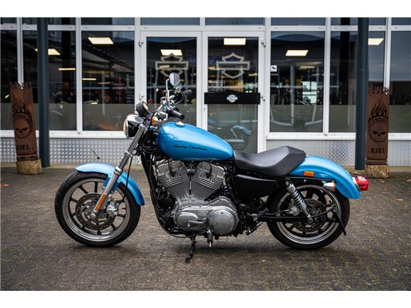 Harley-Davidson Kiel XL883L SUPERLOW SPORTSTER - JEKILL&HYDE -