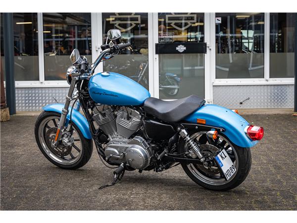 Harley-Davidson Kiel XL883L SUPERLOW SPORTSTER - JEKILL&HYDE -