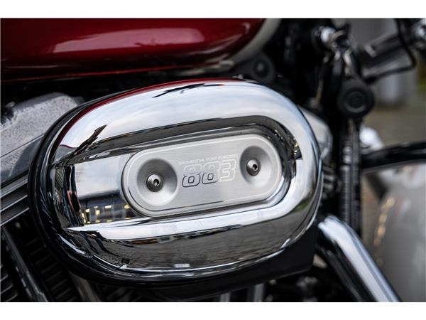 Harley-Davidson Kiel XL883L SUPERLOW SPORTSTER - SEITLICHER KZH-