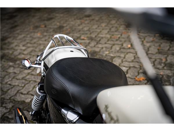 Harley-Davidson Kiel XL883L SUPERLOW SPORTSTER - SEITLICHER KZH-