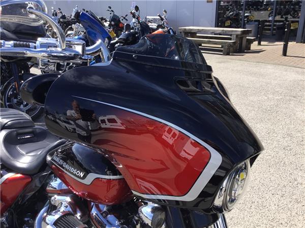 2021 HARLEY-DAVIDSON CVO FLHXSE STREET GLIDE