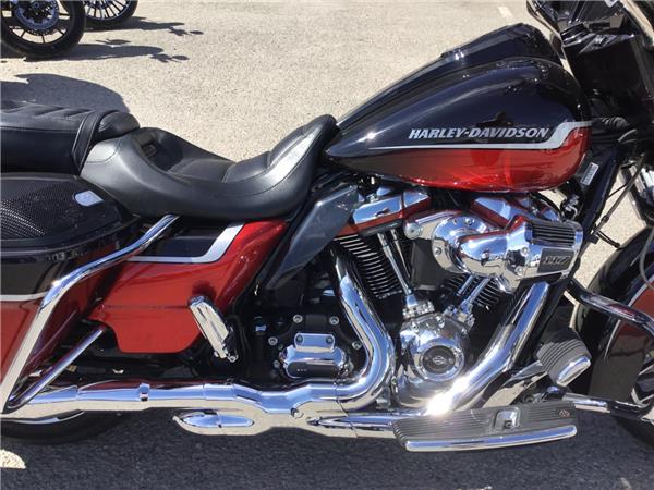 2021 HARLEY-DAVIDSON CVO FLHXSE STREET GLIDE