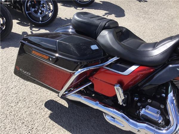2021 HARLEY-DAVIDSON CVO FLHXSE STREET GLIDE