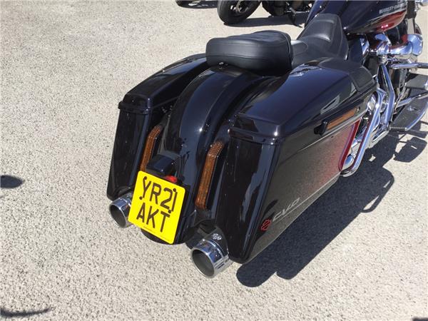 2021 HARLEY-DAVIDSON CVO FLHXSE STREET GLIDE