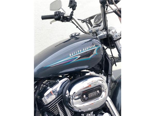 2016 Harley-Davidson Sportster XL 1200T SuperLow Tourer