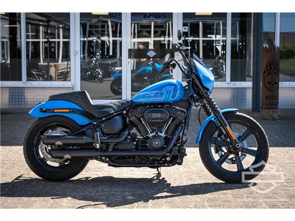 Harley-Davidson Kiel FXBBS STREET BOB - Jekill & Hyde - Lampenmaske