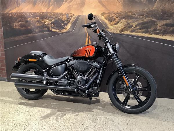 FXBBS Softail Street Bob 114 