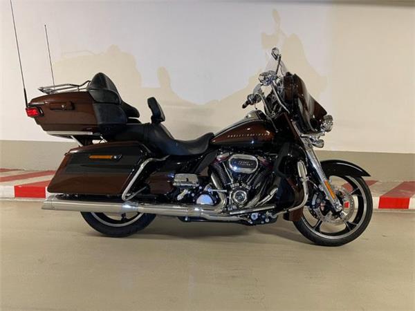 Harley-Davidson FLHTKSE CVO Ultra Limited