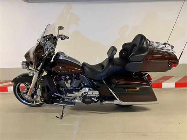 Harley-Davidson FLHTKSE CVO Ultra Limited