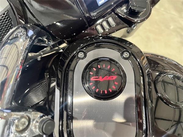 STREET GLIDE SCREAMIN EAGLE 