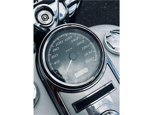 2015 HARLEY-DAVIDSON ROAD KING