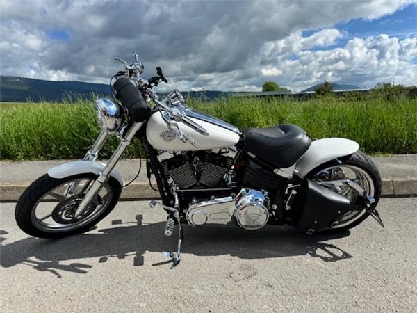 2010 HARLEY-DAVIDSON Softail FXCWC Rocker C