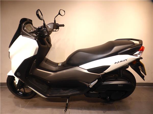 YAMAHA N-MAX 125