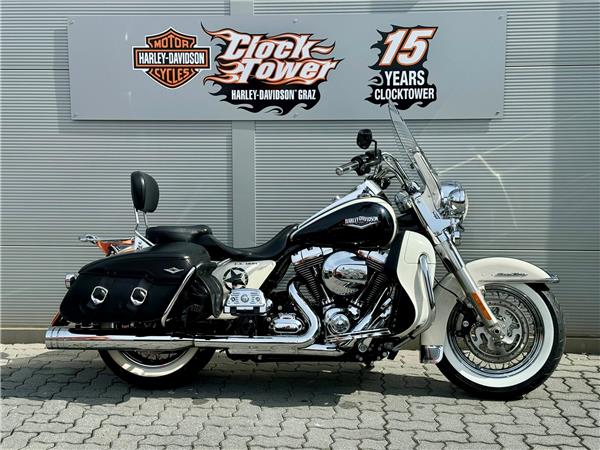 2014 Harley-Davidson Road King Classic FLHRC Tourer