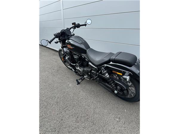 SPORTSTER NIGHTSTER 975