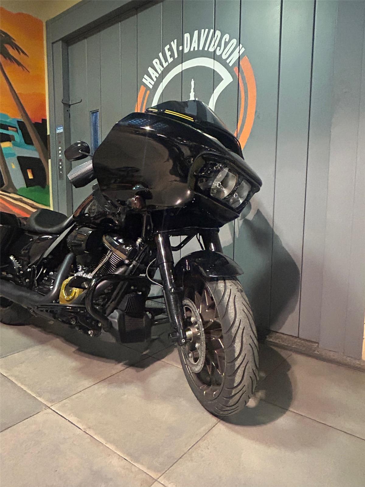 2022 HARLEY-DAVIDSON ROAD GLIDE