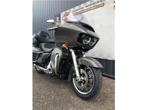 2018 HARLEY-DAVIDSON ROAD GLIDE