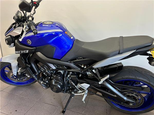 2020 YAMAHA MT-09