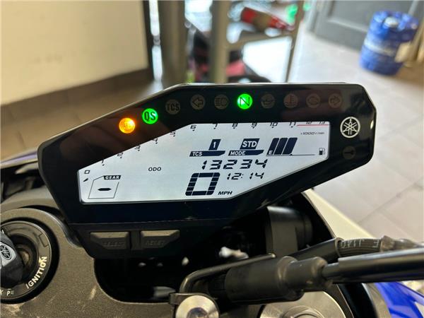 2020 YAMAHA MT-09