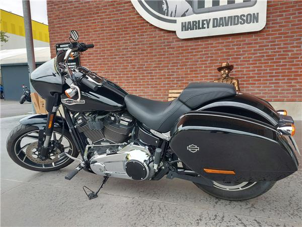 2018 HARLEY-DAVIDSON SPORT GLIDE