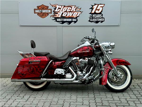 2012 Harley-Davidson Road King Classic FLHRC Tourer