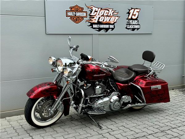 2012 Harley-Davidson Road King Classic FLHRC Tourer