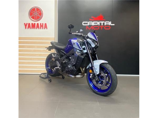 2022 Yamaha MT-09 BLUE