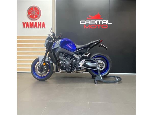 2022 Yamaha MT-09 BLUE