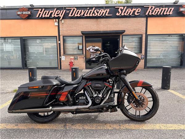 Harley-Davidson Road Glide CVO - Custom Vehicle Operations