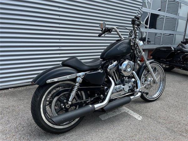 2014 Harley-Davidson Sportster XL 1200 V Seventy-Two Cruiser