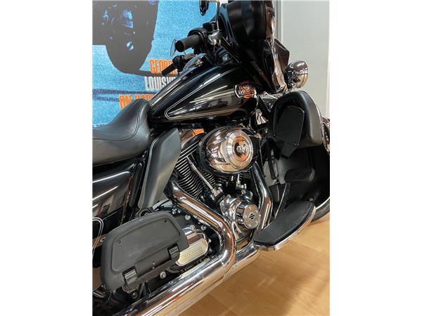 TOURING ELECTRA GLIDE 1690 ULTRA LIMITED