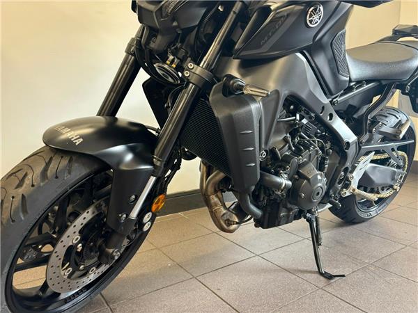 2023 YAMAHA MT-09