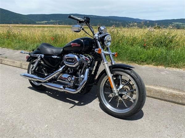 2013 HARLEY-DAVIDSON Sportster XL 1200 CB Sportster Custom