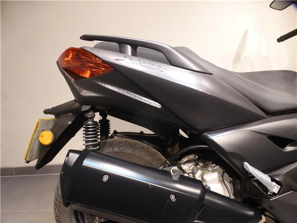 YAMAHA X-MAX 300