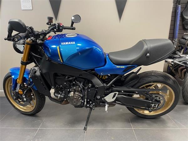 2022 Yamaha XSR900 POWER BLUE