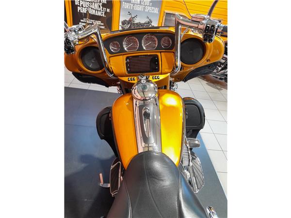 TOURING ELECTRA ULTRA 1800 LIMITED CVO