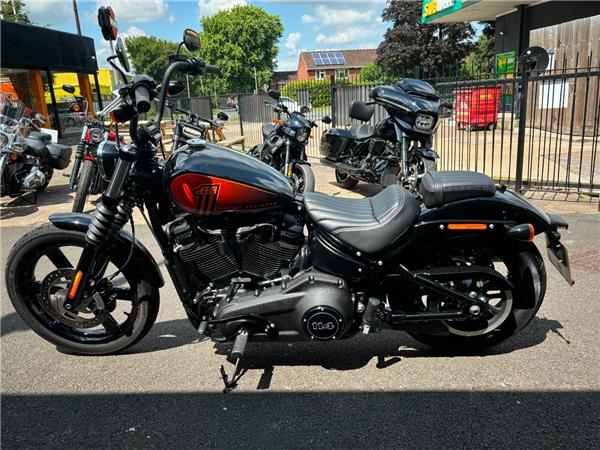 2023 HARLEY-DAVIDSON SOFTAIL FXBBS STREET BOB 114