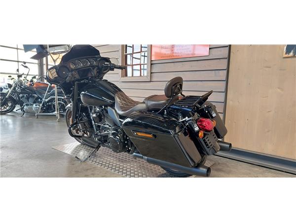 FLHXST STREET GLIDE ST 