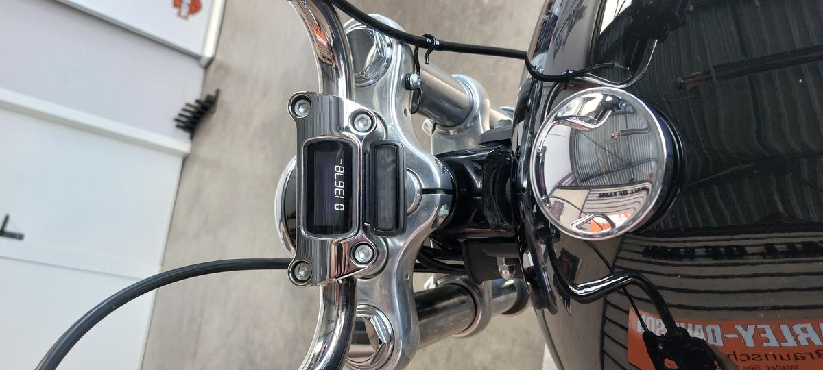 FXST SOFTAIL STANDARD 