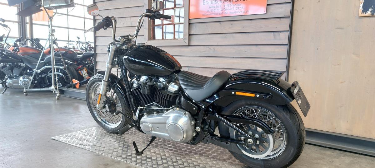 FXST SOFTAIL STANDARD 