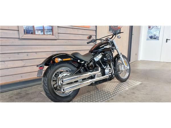 FXST SOFTAIL STANDARD 