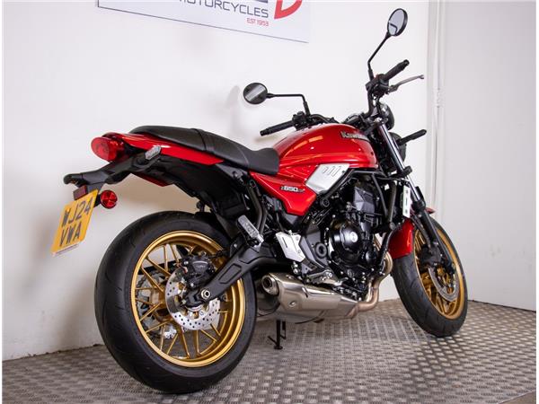  KAWASAKI Z650 RS