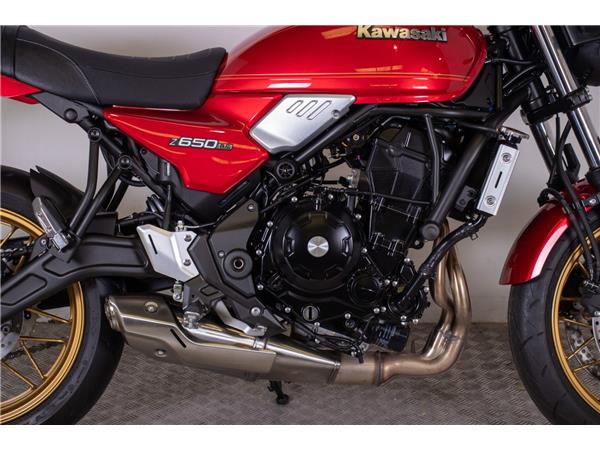  KAWASAKI Z650 RS