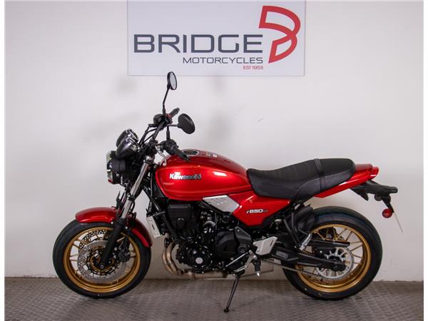  KAWASAKI Z650 RS