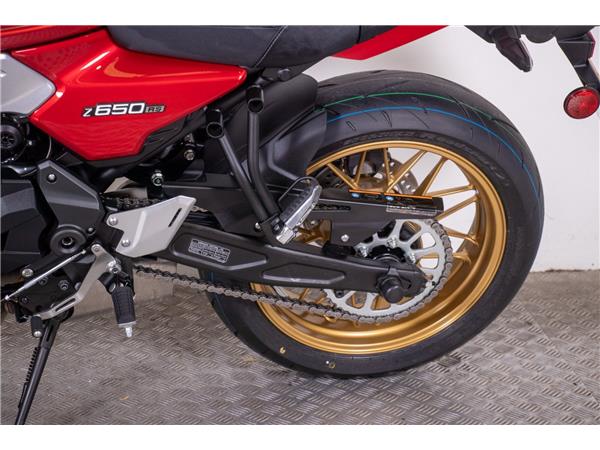  KAWASAKI Z650 RS